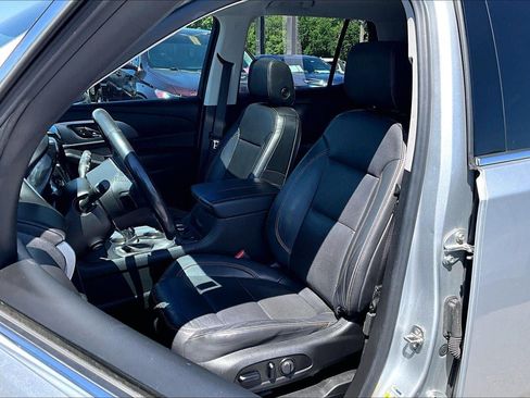 Used 2021 Chevrolet Traverse Premier AWD/4WD image 19