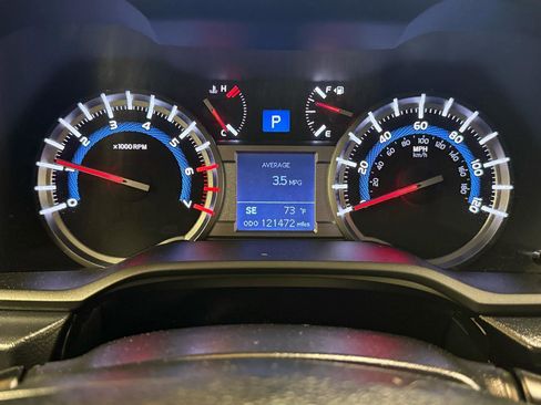 Used 2019 Toyota 4Runner SR5 Premium image 16