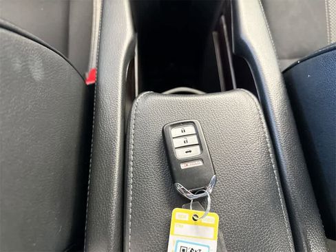 Used 2019 Honda Civic Sport image 35
