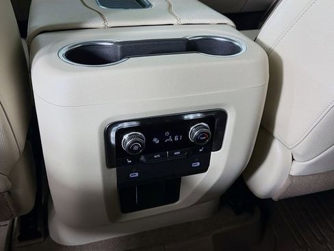 Used 2024 GMC Yukon Denali w/ Max Trailering Package AWD/4WD image 32