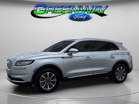 Used 2022 Lincoln Nautilus FWD w/ Premium Package image 1