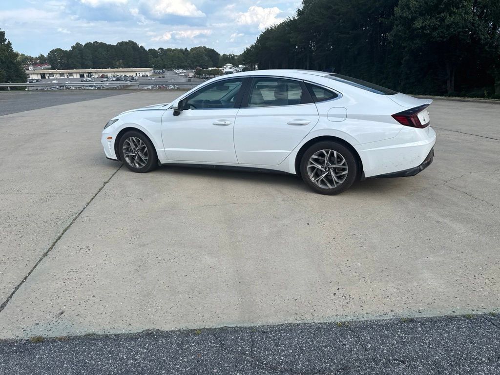 Used 2023 Hyundai Sonata SEL FWD image 14