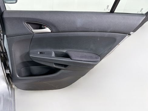 Used 2012 Honda Accord LX image 27