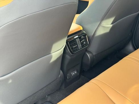 Used 2023 Lexus NX 350h AWD image 16