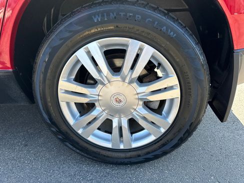 Used 2013 Cadillac SRX Luxury image 17