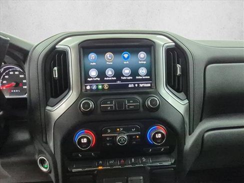 Used 2021 Chevrolet Silverado 1500 LT Trail Boss w/ Bed Protection Package AWD/4WD image 15