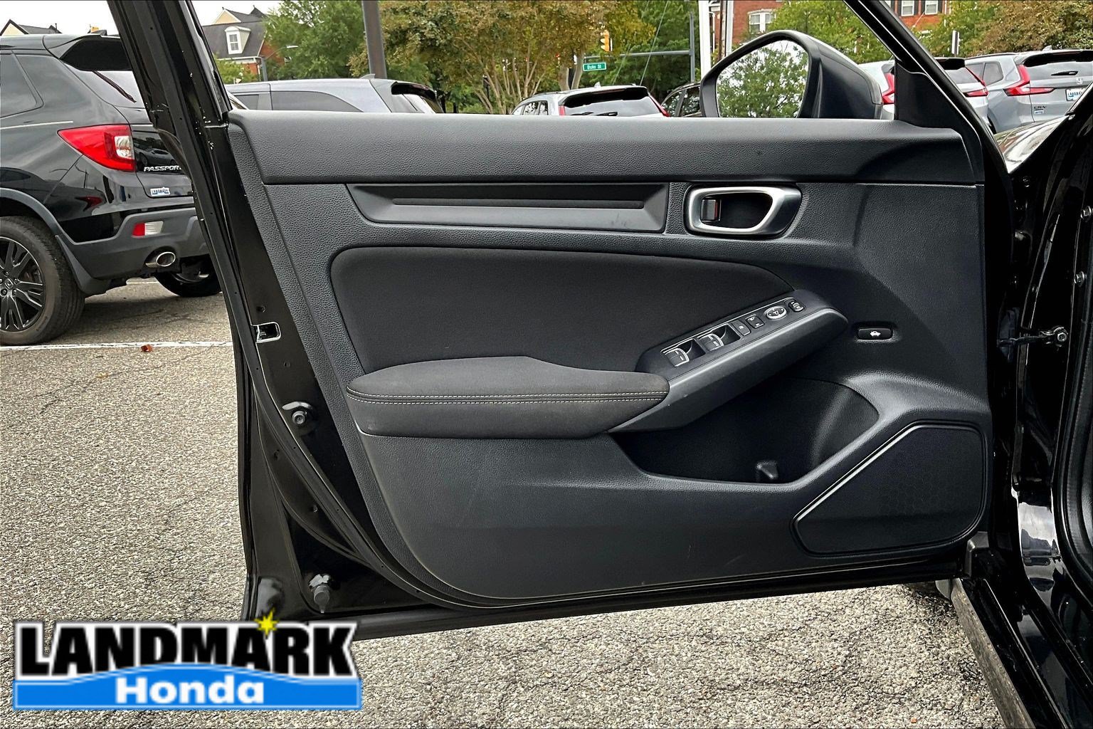 Used 2022 Honda Civic Sport image 17
