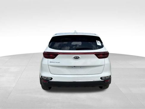 Used 2020 Kia Sportage LX FWD image 4