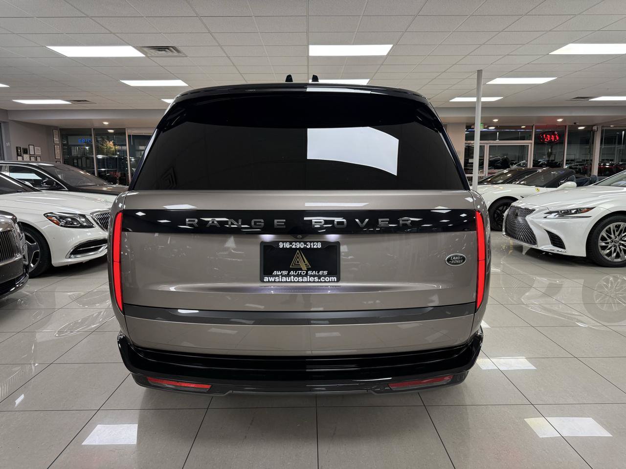 Used 2023 Land Rover Range Rover SE AWD/4WD image 56