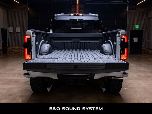 Used 2026 Ford F350 Platinum w/ Platinum Plus Package AWD/4WD image 9
