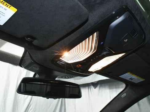 Used 2019 BMW M5 w/ Executive Package image 37