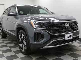 New 2026 Volkswagen Atlas Cross Sport SE AWD/4WD video 2