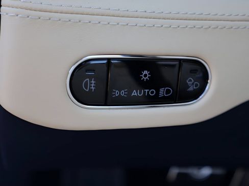 New 2026 Bentley Continental GTC AWD/4WD image 26