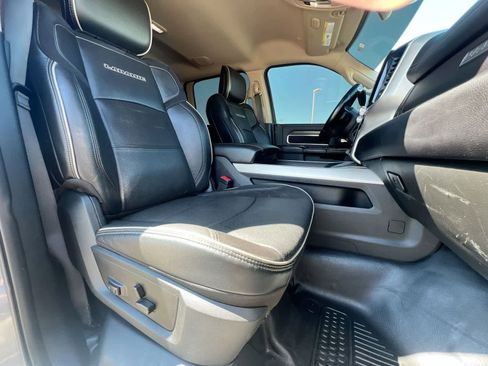 Used 2022 RAM 4500 Laramie AWD/4WD image 21