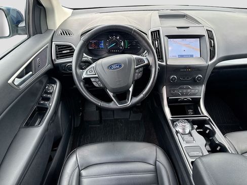 Used 2020 Ford Edge SEL w/ Convenience Package AWD/4WD image 2