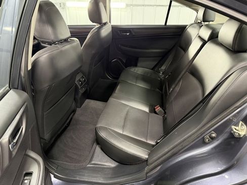 Used 2017 Subaru Legacy 2.5i Limited image 10