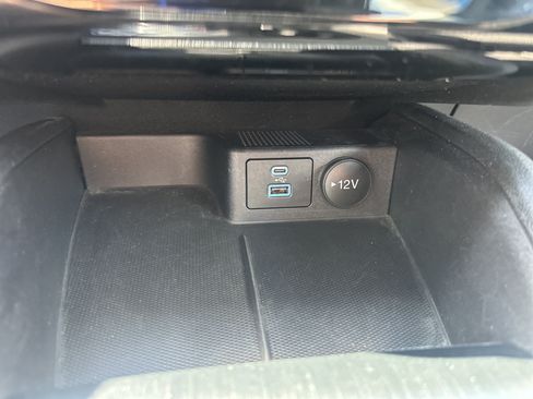 Used 2023 Ford Escape ST-Line w/ Tech Pack #1 FWD image 16