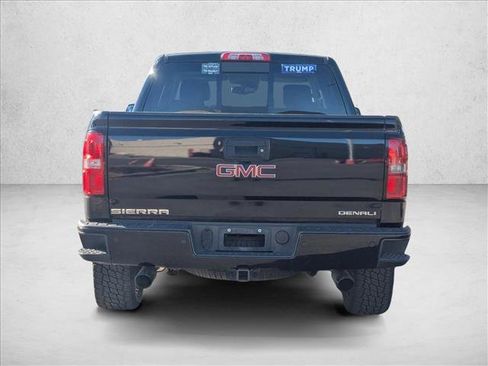Used 2015 GMC Sierra 1500 Denali w/ Driver Alert Package image 6