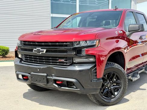 Used 2019 Chevrolet Silverado 1500 LT Trail Boss AWD/4WD image 4