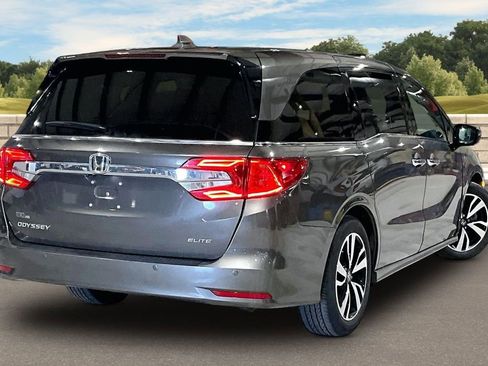 Used 2020 Honda Odyssey Elite image 9