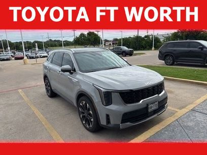 Used 2024 Kia Sorento SX