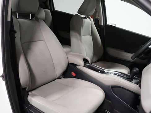 Used 2022 Honda HR-V EX image 26