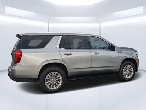 Used 2024 GMC Yukon SLE w/ Gmc Pro Safety Plus Package image 2