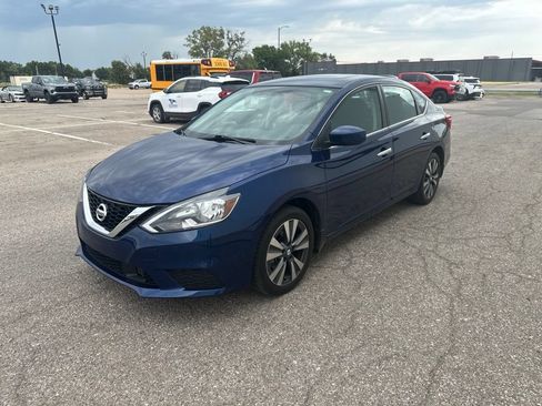 Used 2019 Nissan Sentra SV w/ Special Edition Package FWD image 23