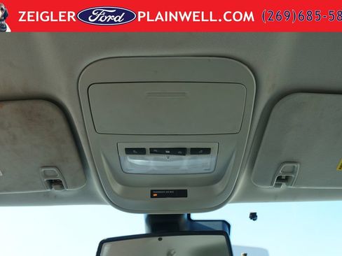 Used 2022 Chevrolet Colorado LT w/ Fleet Safety Package RWD image 27