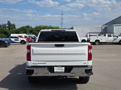 Used 2023 Chevrolet Silverado 1500 LT AWD/4WD image 4