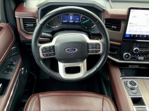 Certified 2024 Ford Expedition Max Limited image 5