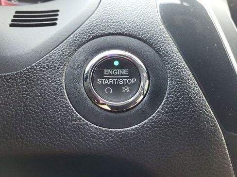 Used 2018 Ford Explorer Limited image 20