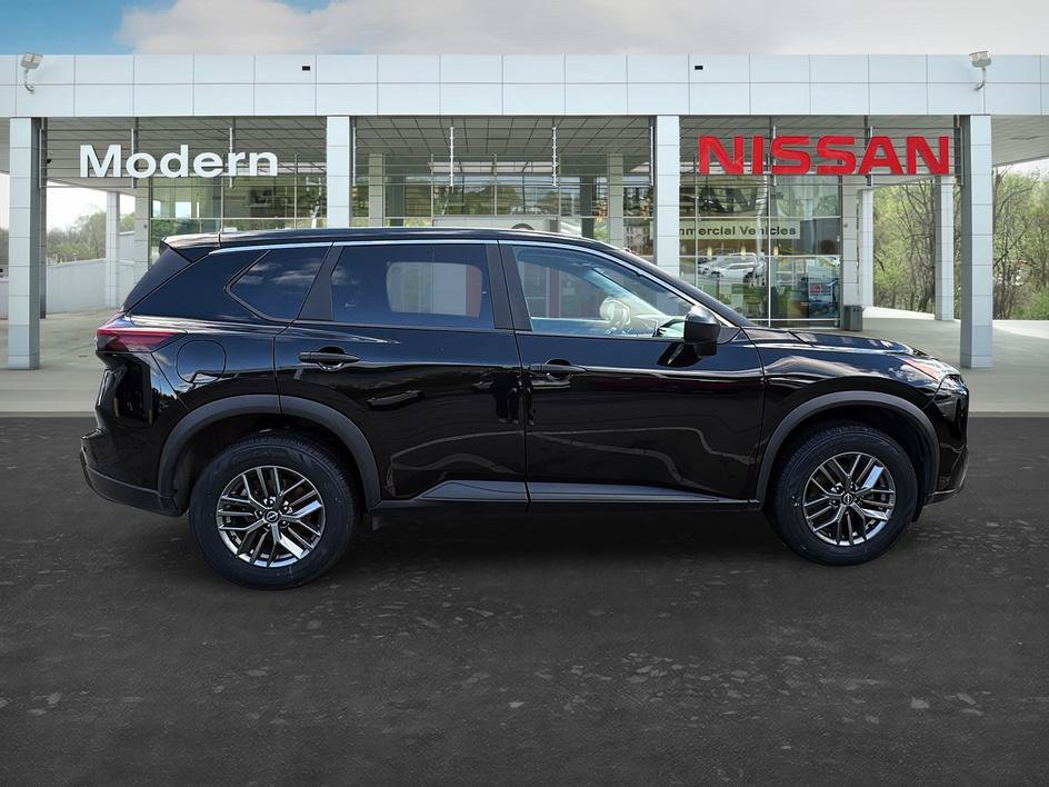 Certified 2024 Nissan Rogue S AWD/4WD image 6