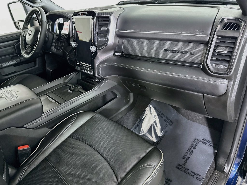 Used 2023 RAM 2500 Limited AWD/4WD image 33