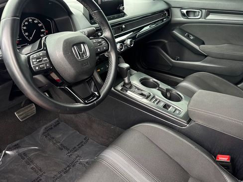 Certified 2025 Honda Civic Sport image 4