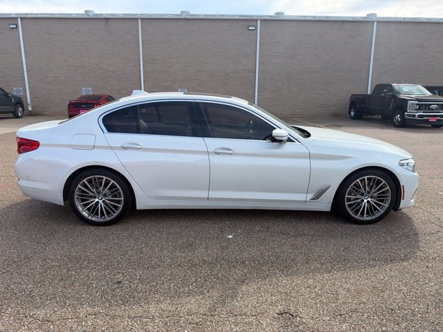 Used 2017 BMW 530i RWD image 11