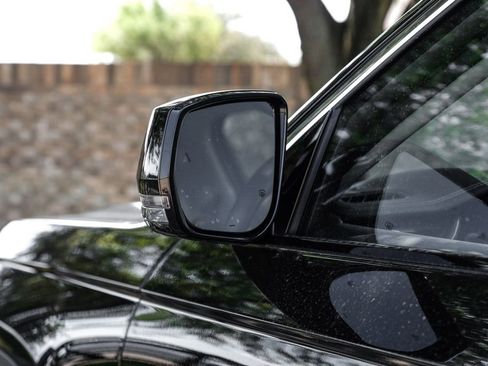 Used 2022 Jeep Grand Cherokee Limited image 51