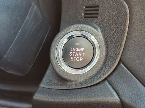 Certified 2025 Subaru Legacy Limited image 34