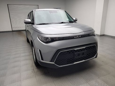 Used 2023 Kia Soul LX w/ Option Group 015 FWD image 14
