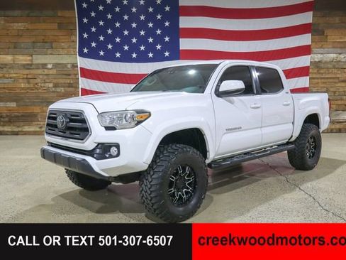 Used 2019 Toyota Tacoma SR5 AWD/4WD image 4