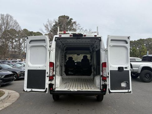 Used 2019 RAM ProMaster 2500 image 11