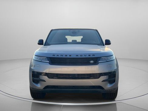 Used 2025 Land Rover Range Rover Sport SE image 7