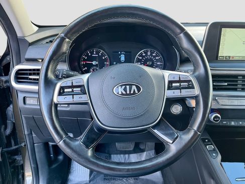 Used 2022 Kia Telluride EX w/ EX Premium Package AWD/4WD image 11