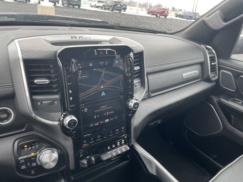 Used 2023 RAM 1500 Laramie image 12