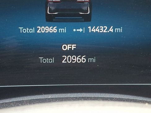 Used 2025 BMW i5 eDrive40i RWD image 21