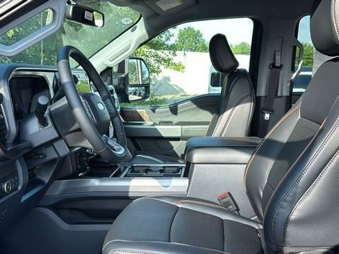 New 2026 Ford F250 Lariat w/ Lariat Premium Package AWD/4WD image 23