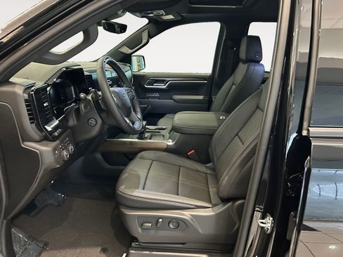 New 2026 Chevrolet Silverado 1500 High Country w/ Midnight Edition image 15