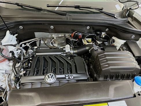 Used 2022 Volkswagen Atlas SE image 36