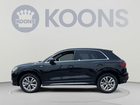 Used 2023 Audi Q3 2.0T Premium AWD/4WD image 2