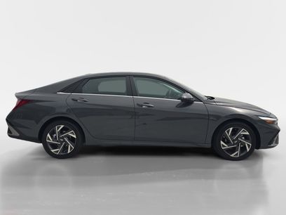 New 2026 Hyundai Elantra Limited w/ Cargo Package